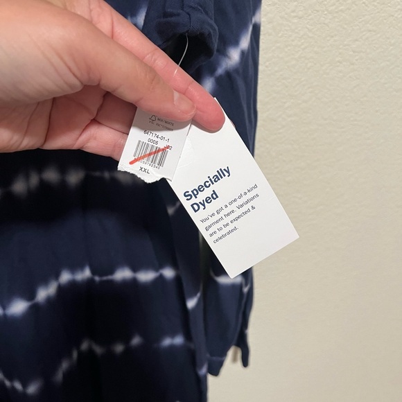 NWT! Old Navy Navy and White Tie-Dye Maxi Dress size XXL - Picture 3 of 5